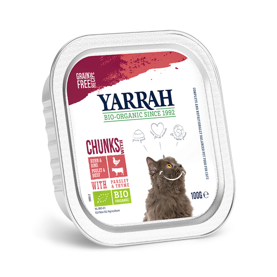 Yarrah Organic 6 x 100 g: 5 + 1 kaupan päälle! - Chicken Chunks: luomukana & luomunaudanliha ja luomupersilja & luomutimjami